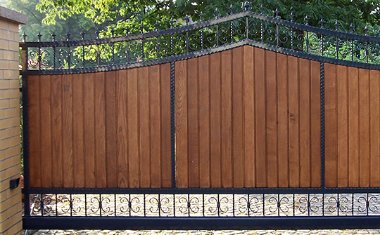 custom-fabricated-gates